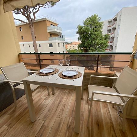Studio 150 M De Plage Golfe De Saint-Tropez Cavalaire-sur-Mer Exterior photo